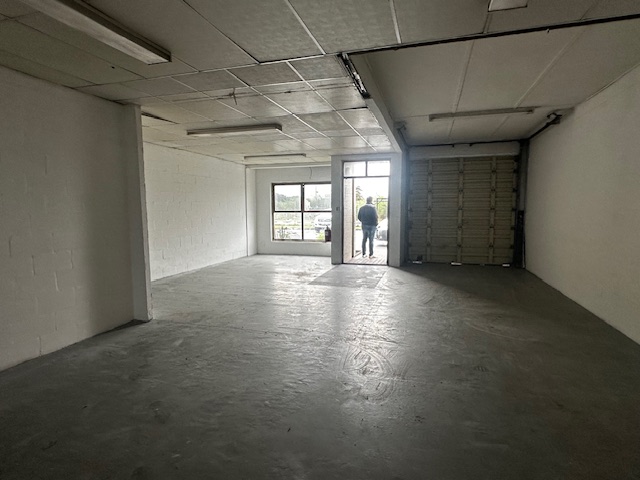 To Let Commercial Property for Rent in Ottery Western Cape
